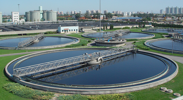 電滲析的特點應用有哪些?-青島樂中環(huán)保科技有限公司